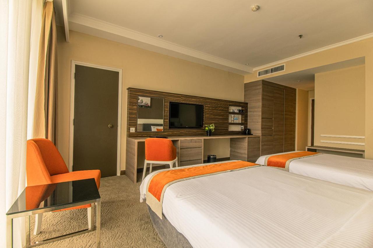 Klana Resort Seremban Bagian luar foto