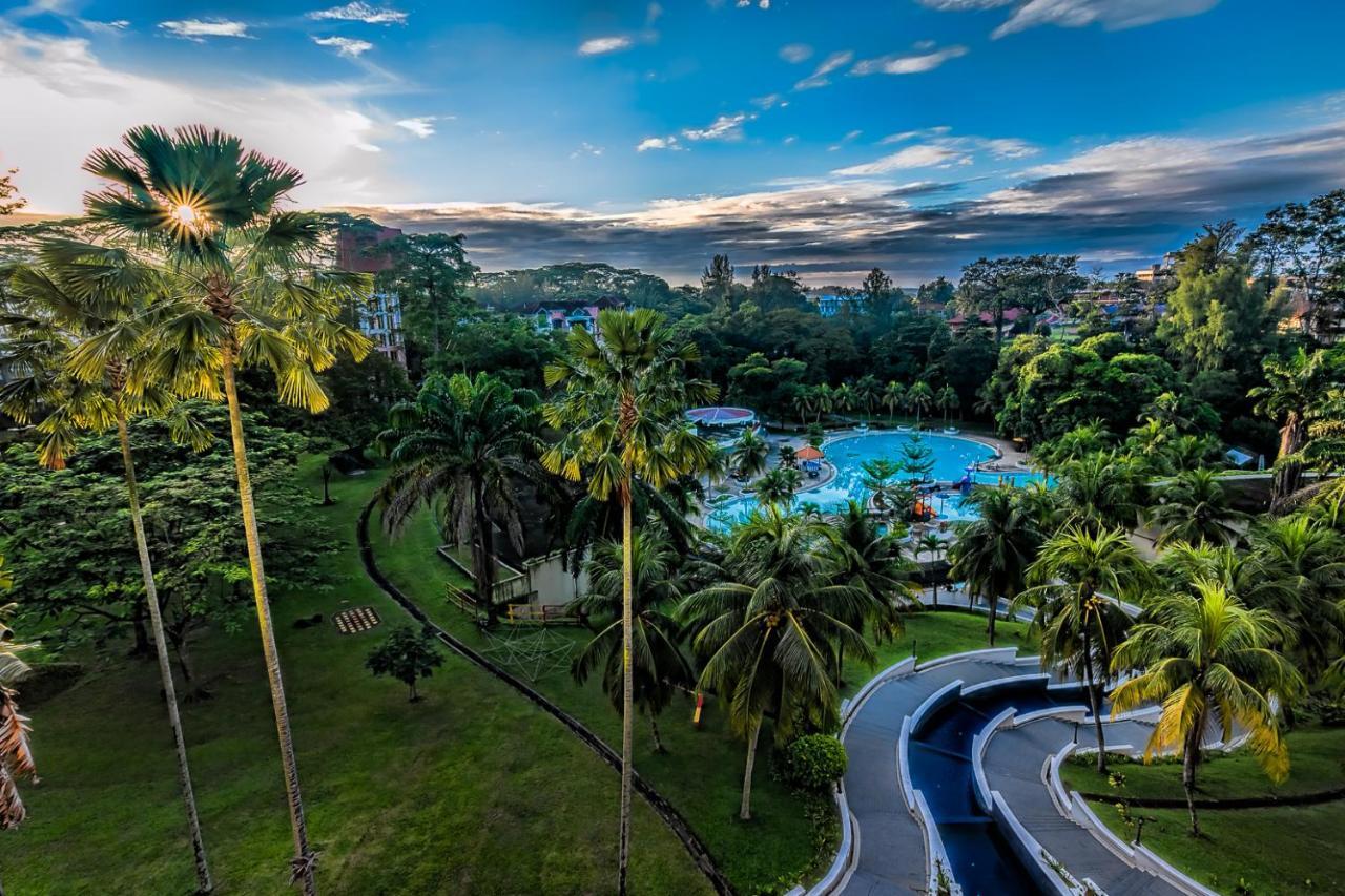 Klana Resort Seremban Bagian luar foto